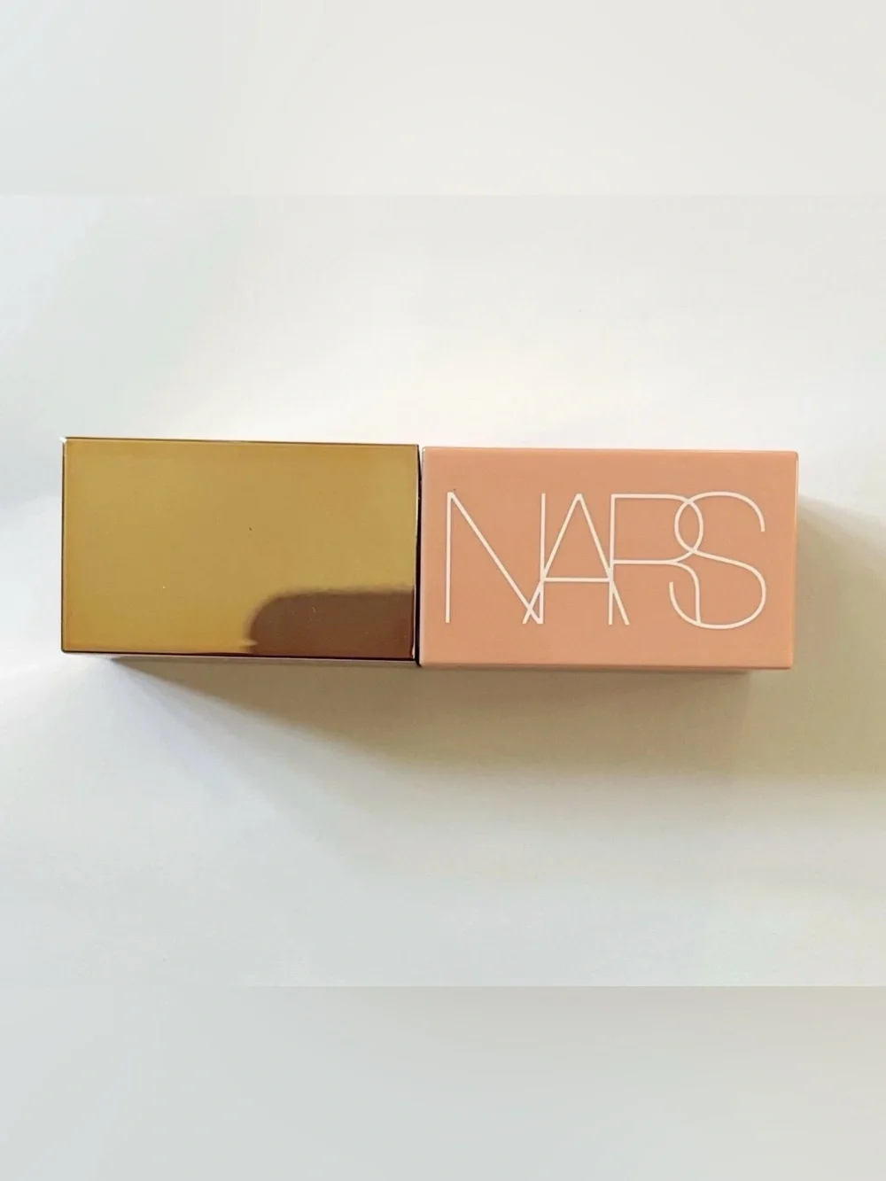 NARS afterglow liquid